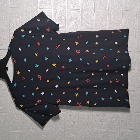 Karen Scott Short Sleeve Star Power Top Medium - Picture 7 of 7